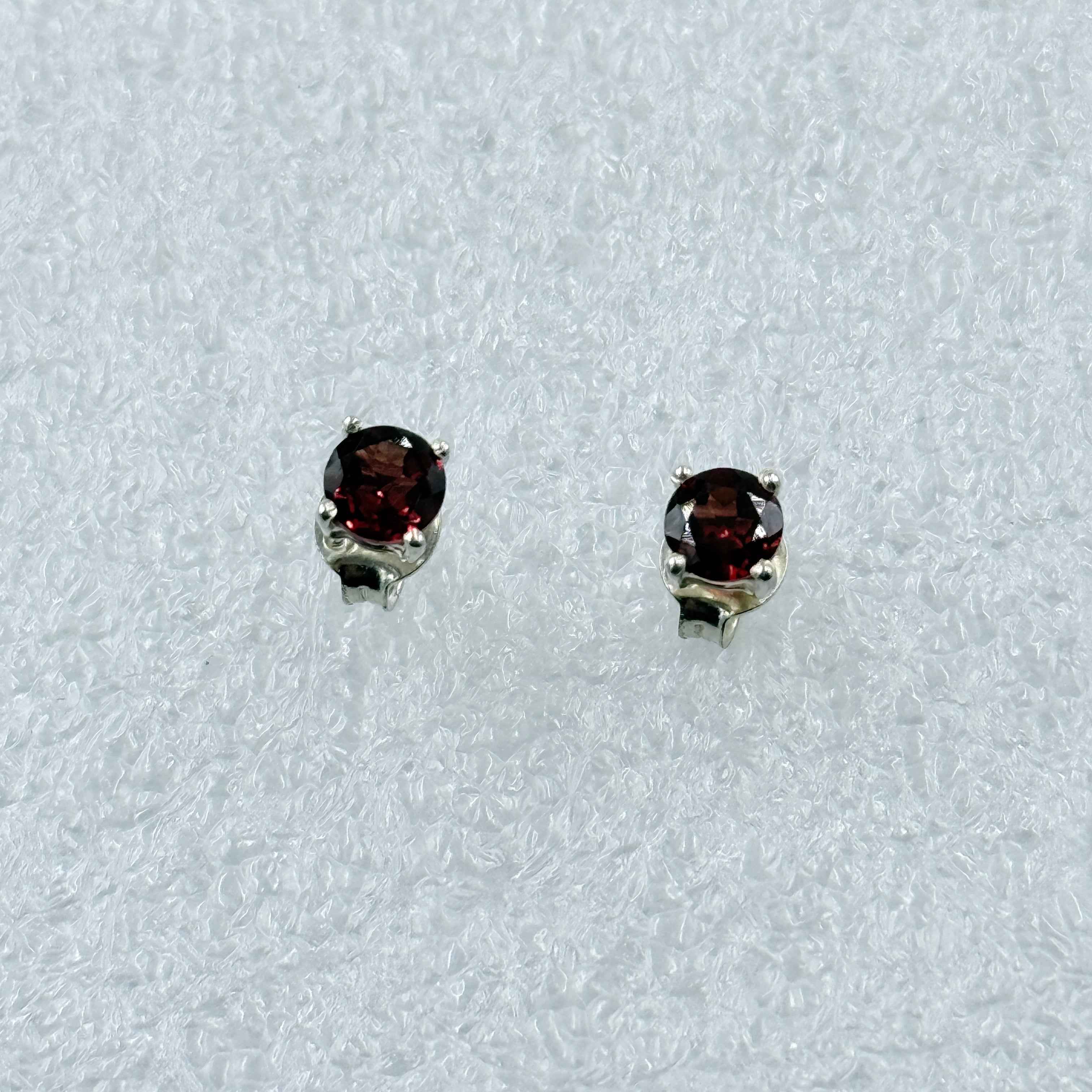 Sterling Silver Round Garnet Post Earrings Size 3