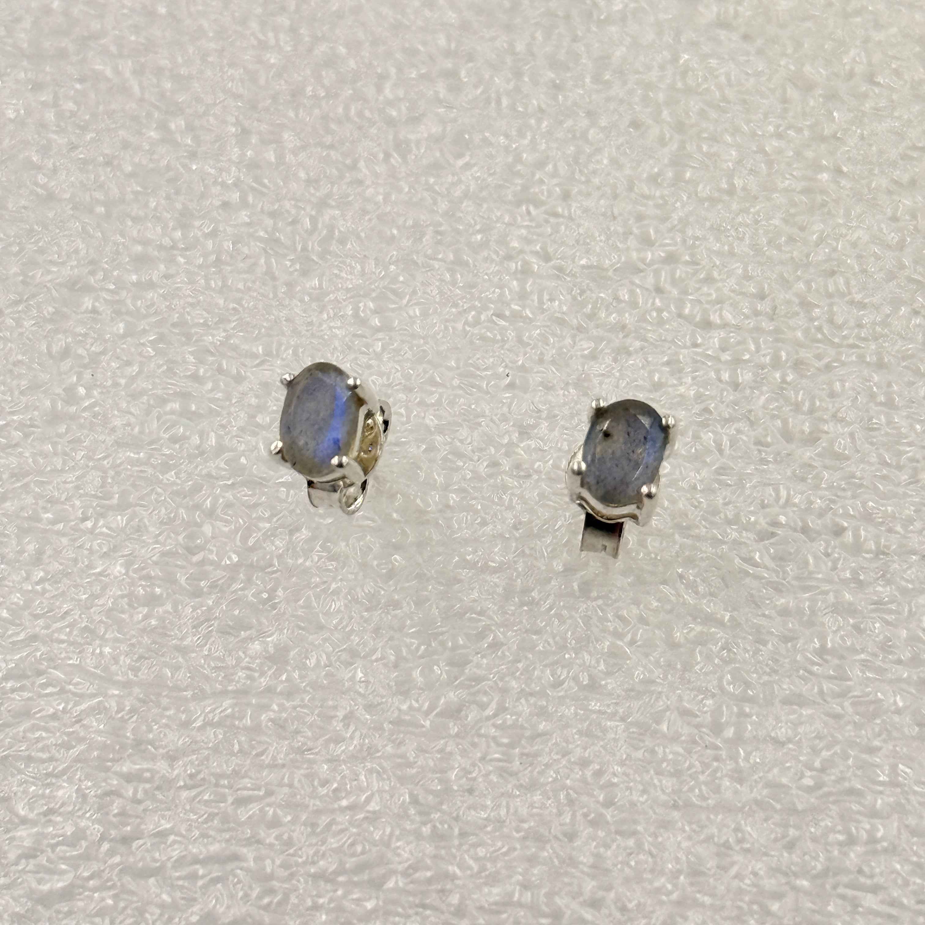 Sterling Silver Oval Labradorite Post Earrings Size 2