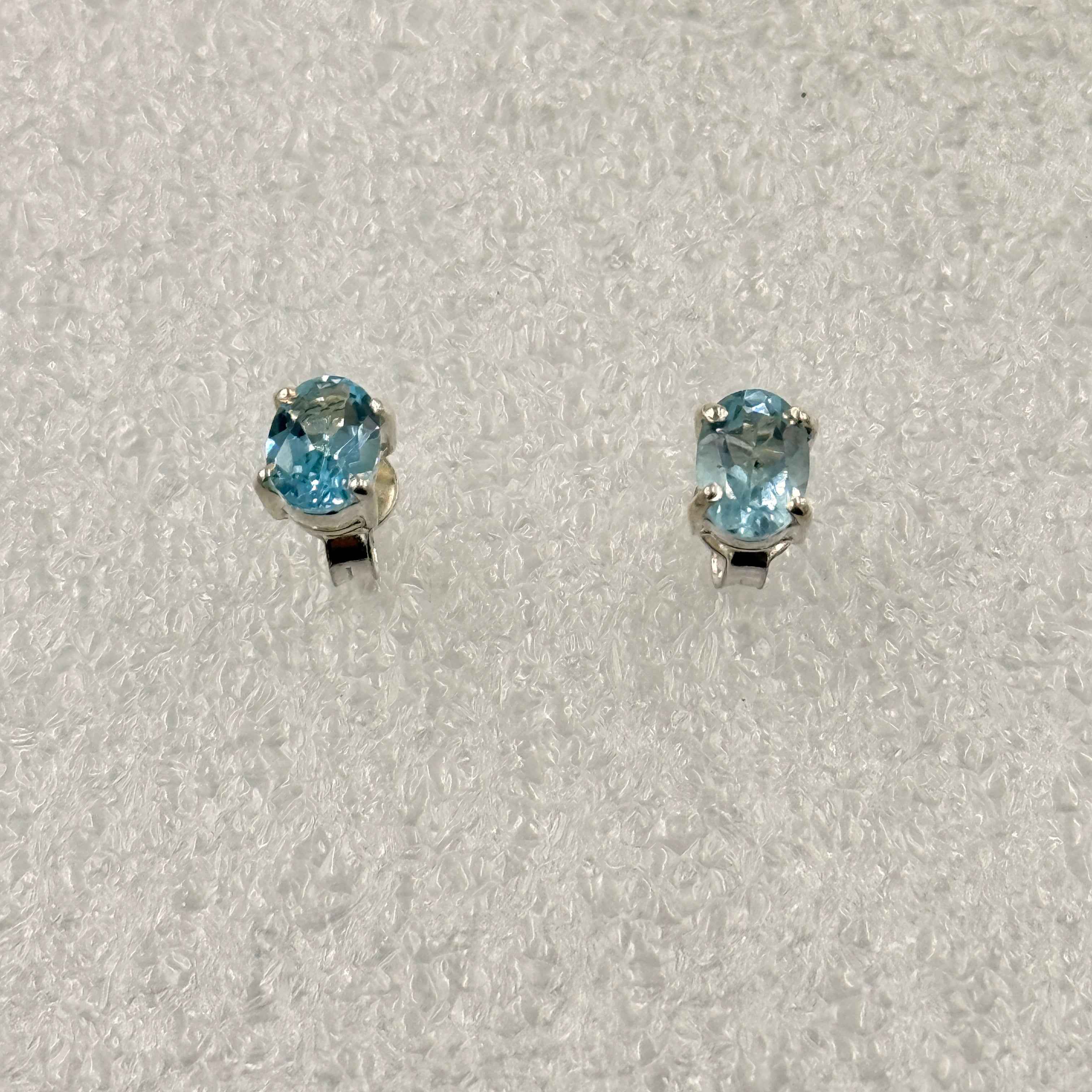 Sterling Silver Oval Aquamarine Post Earrings Size 2