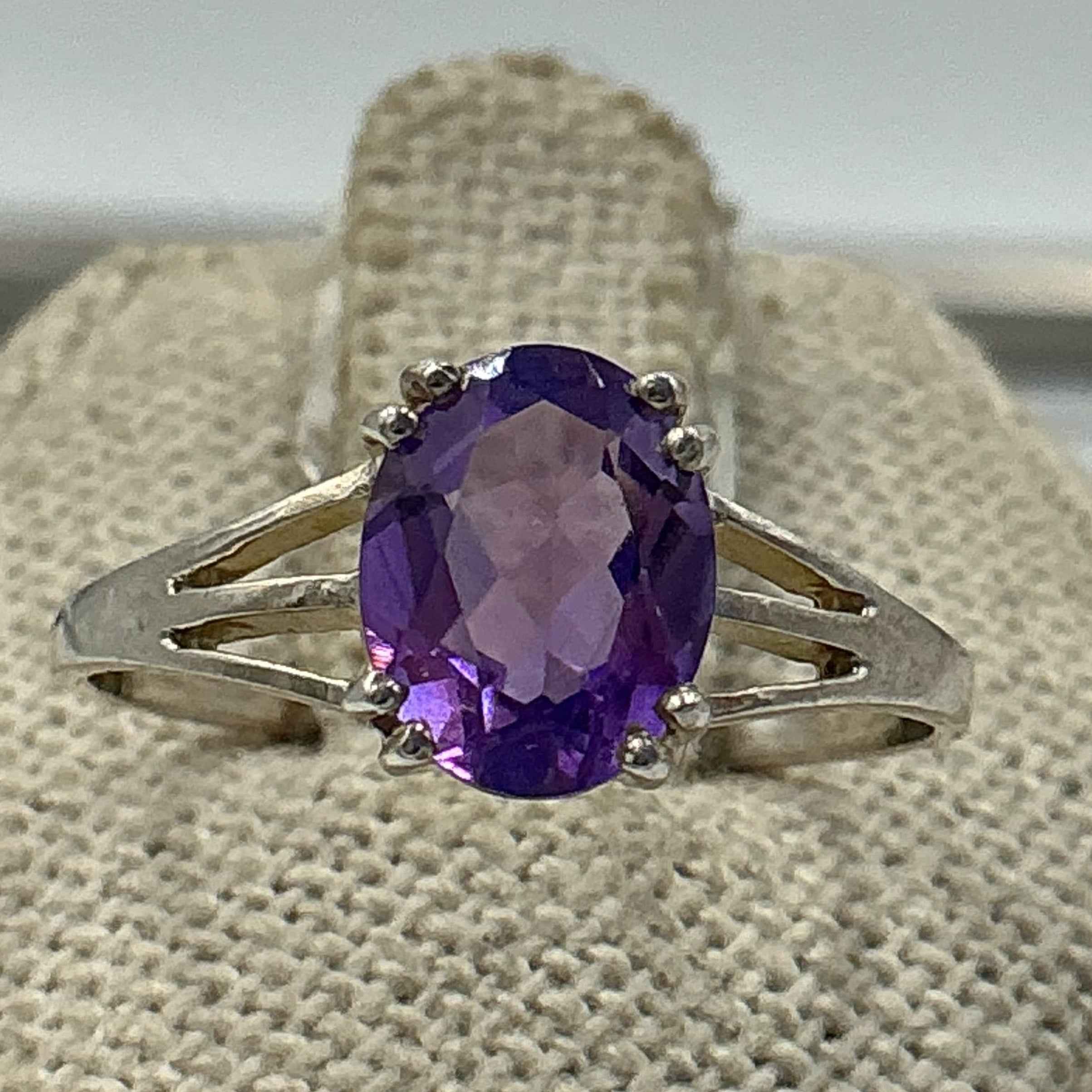 Sterling Silver Faceted Oval Amethyst Ring – Size 9 – Calm, Intuition & Spiritual Protection
