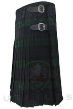 Traditional Kilt – Premium 6–8 Yard Wool, Black Watch