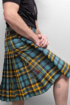 Traditional Kilt – Standard 4–5 Yard Wool, Continue