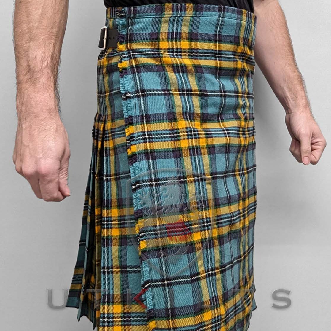 Traditional Kilt – Standard 4–5 Yard Wool, Continue