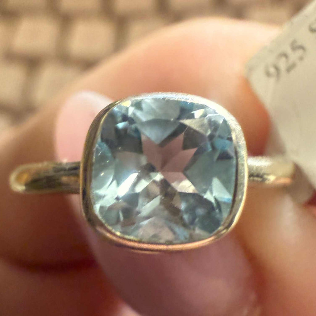 Cushion-Cut Bezel Blue Topaz Ring in Sterling Silver