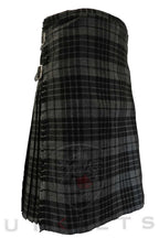 Traditional Kilt – Premium 6–8 Yard Wool, Gray Watch