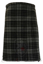 Traditional Kilt – Premium 6–8 Yard Wool, Gray Watch