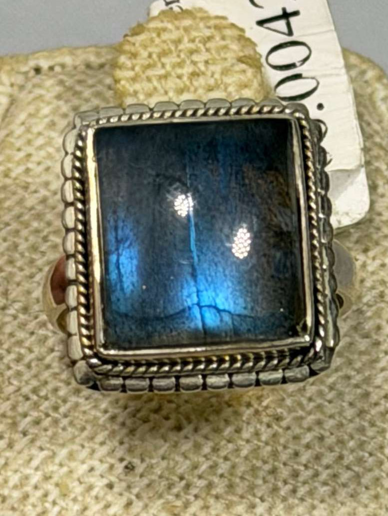 Labradorite Square Cut Ring - Sterling Silver - Size 6