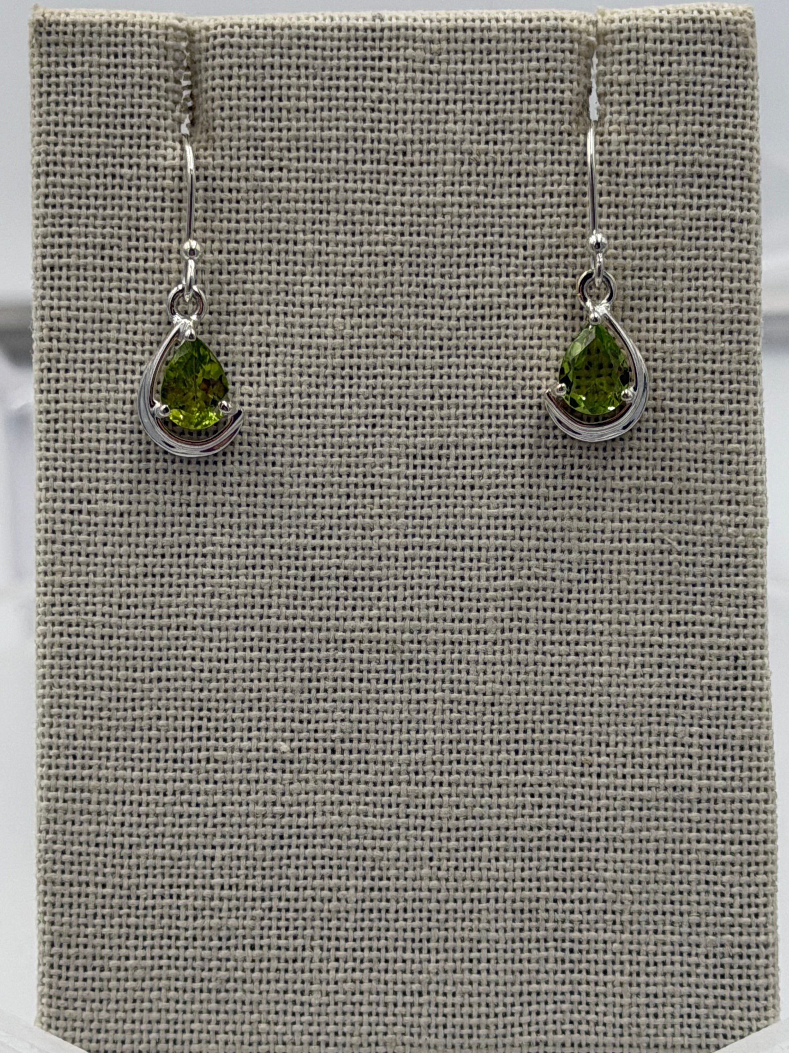 Sterling Silver Teardrop Peridot Dangle Earrings