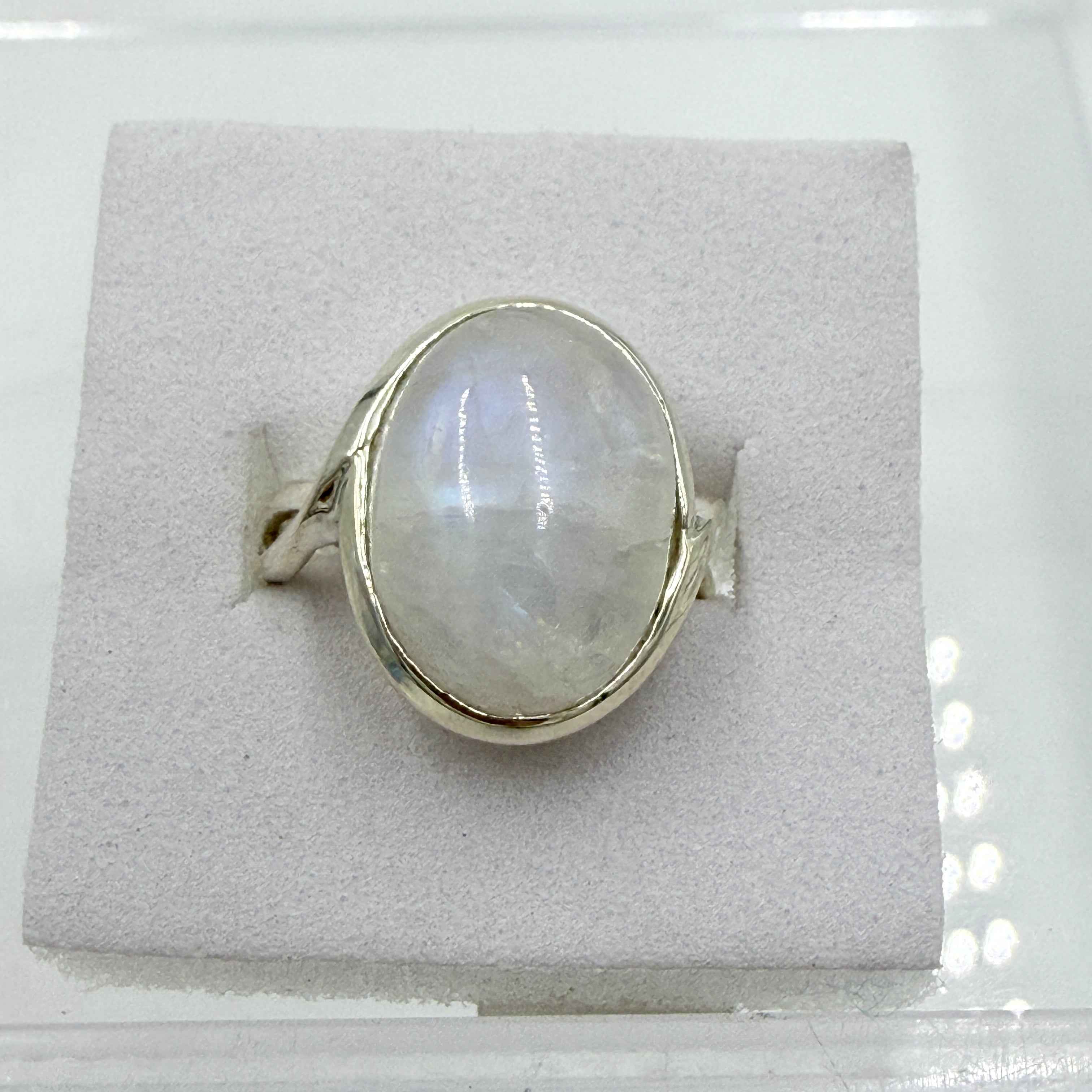 Sterling Silver Rainbow Moonstone Oval Statement Ring – Size 7 – Intuition, Feminine Energy & New Beginnings