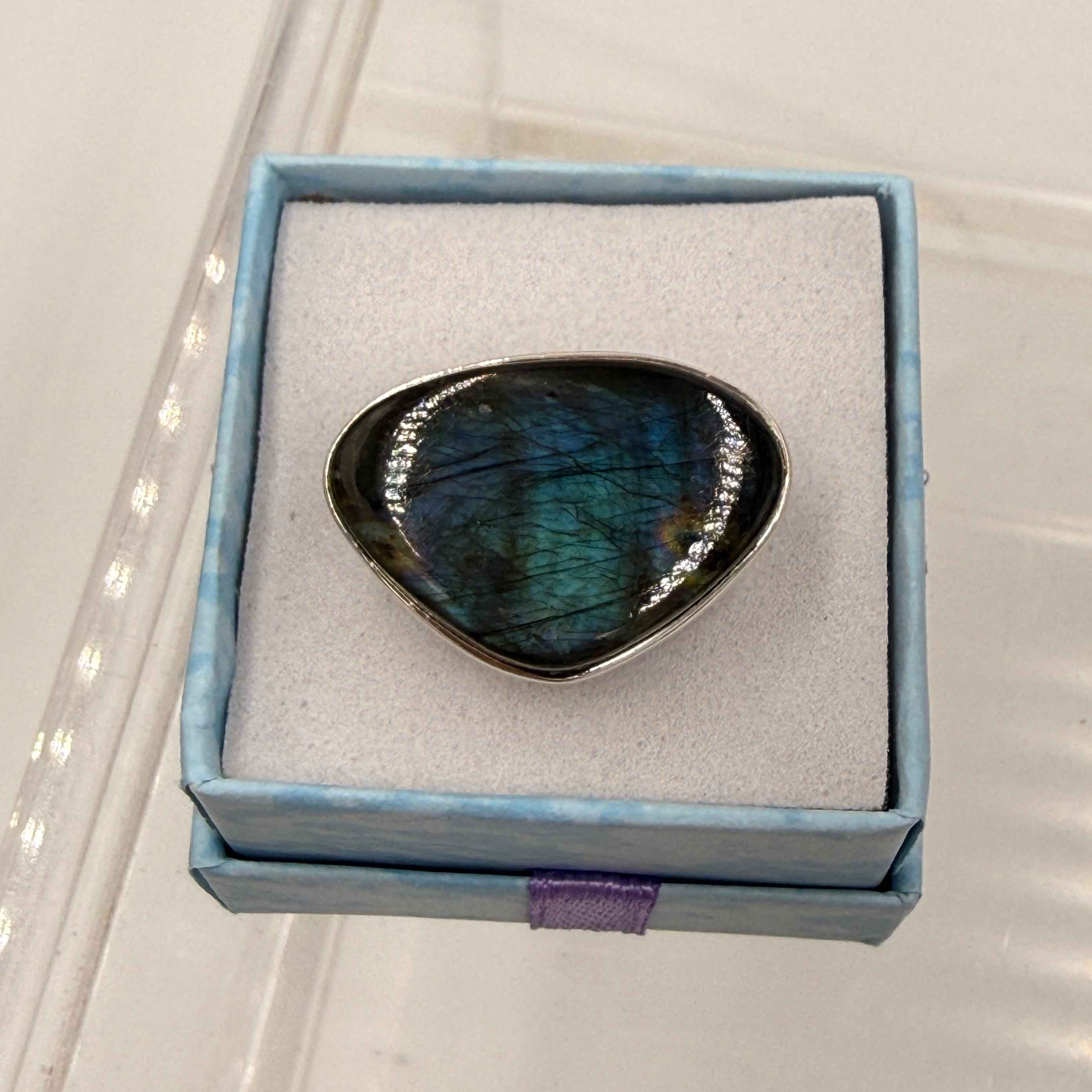 Sterling Silver Triangular Spectrolite Ring - Size 10 -Intuition, Protection & Illumination