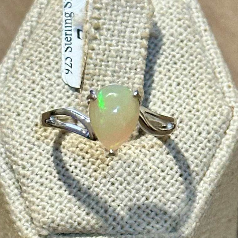 Ethiopian Opal Pear Twist-Band Ring – Sterling Silver – Size 6–7