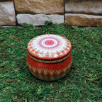 Ritual Tin Candle w/Crystals