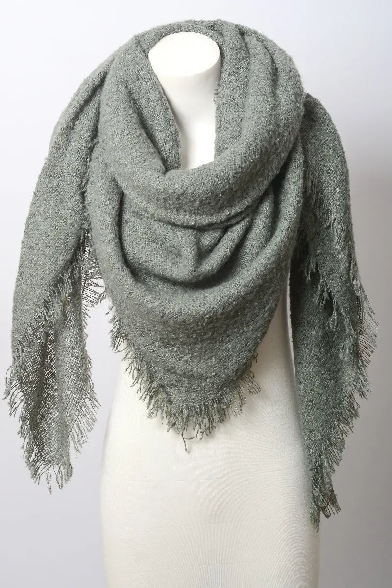 Plush Mohair Square Scarf – Snug & Chic Winter Wrap ❄️